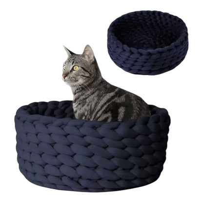 Nest Chunky Knitted Luxury Pet Bed